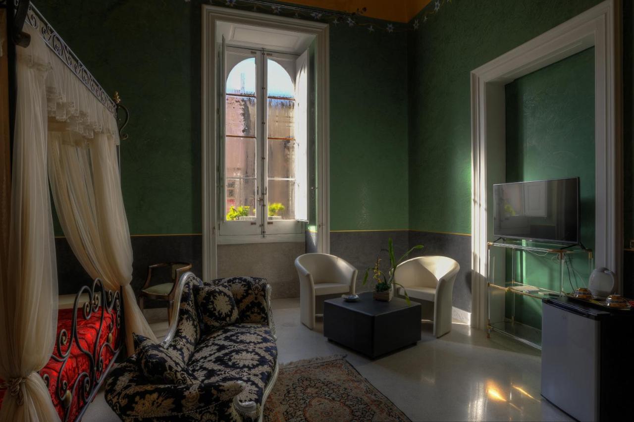 Bed and Breakfast La Dimora Delle Rondini à Galatina Extérieur photo