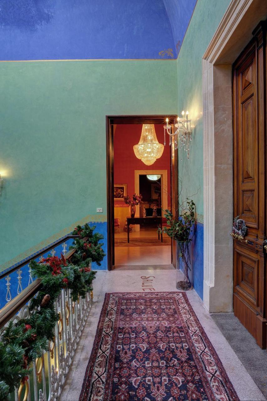 Bed and Breakfast La Dimora Delle Rondini à Galatina Extérieur photo